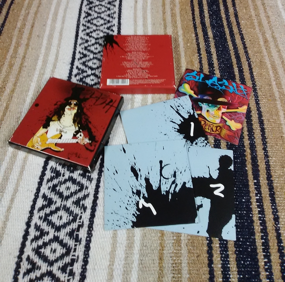 SLASH 2 CDS AND 1 DVD